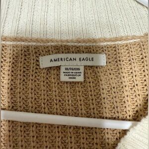 American Eagle woman’s XL sweater